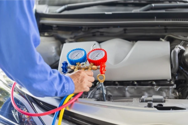 Auto Car Air Conditioning Service: Beat the Heat with Amin Garage