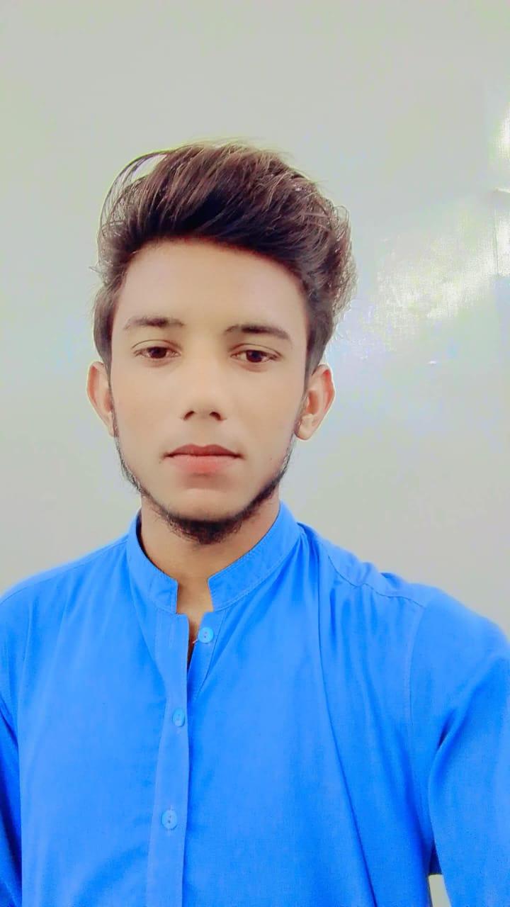 Zeeshan maqsood at Amin Garage